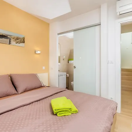 Holiday home Nika By Interhome Malinska